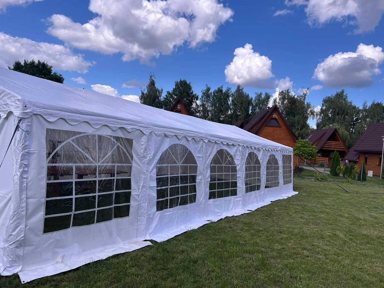 Biesiada w górach pod namiotem — realizacja agroturystyka, 50-80 osób, namiot 6×12m w plenerze